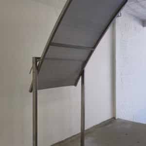 Protetor de Chuva para Totem, cancela e catracas em metal e inox.